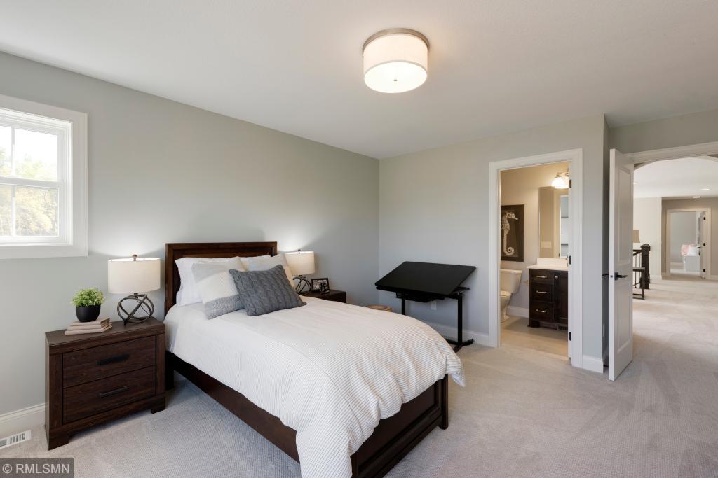 9210 Eagle Ridge Road Chanhassen, MN 55317 - Photo 30 of 53 Gallery Image 30