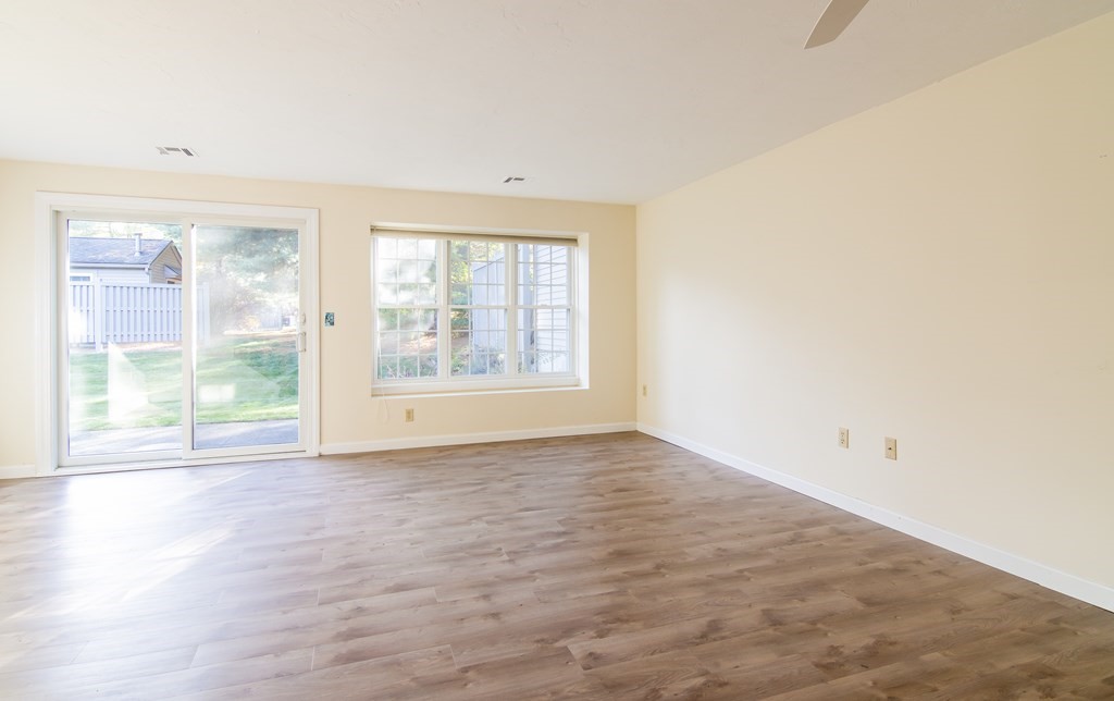 301 Ridgefield Circle, Unit C Clinton, MA 01510 - Photo 6 of 26