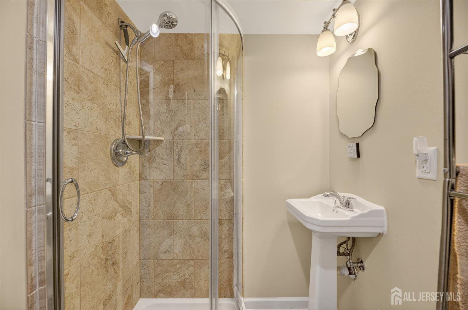 30 Harrison Place Parlin, NJ 08859 - Photo 23 of 40