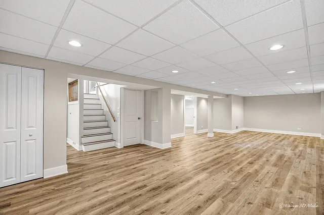 $509,900 | 5056 North Mont Clare Avenue, Chicago, IL 60656