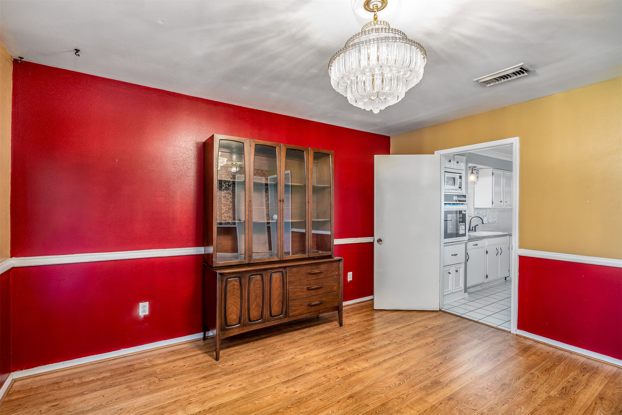 206 Kelly Lane Baytown, TX 77521 - Photo 31 of 38