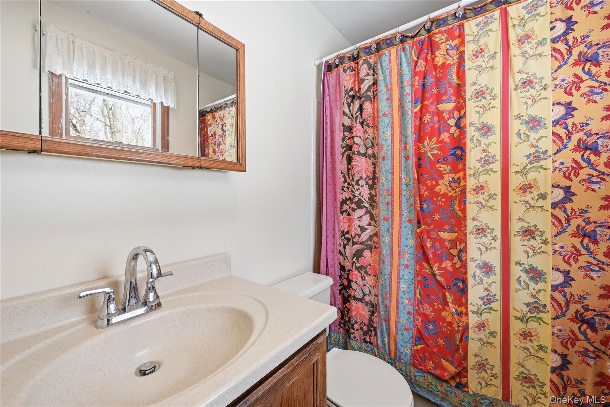 318 B Mill Road Manorville, NY 11949 - Photo 14 of 21