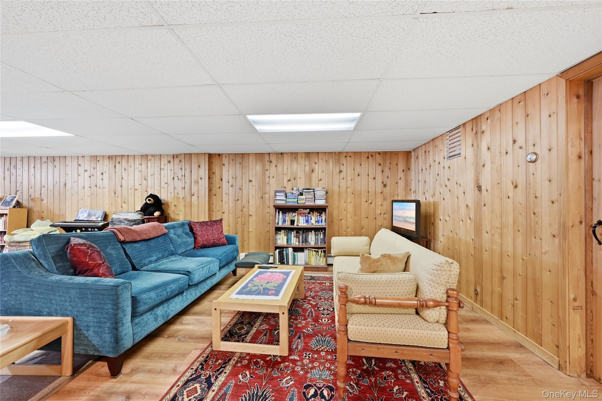 318 B Mill Road Manorville, NY 11949 - Photo 20 of 21