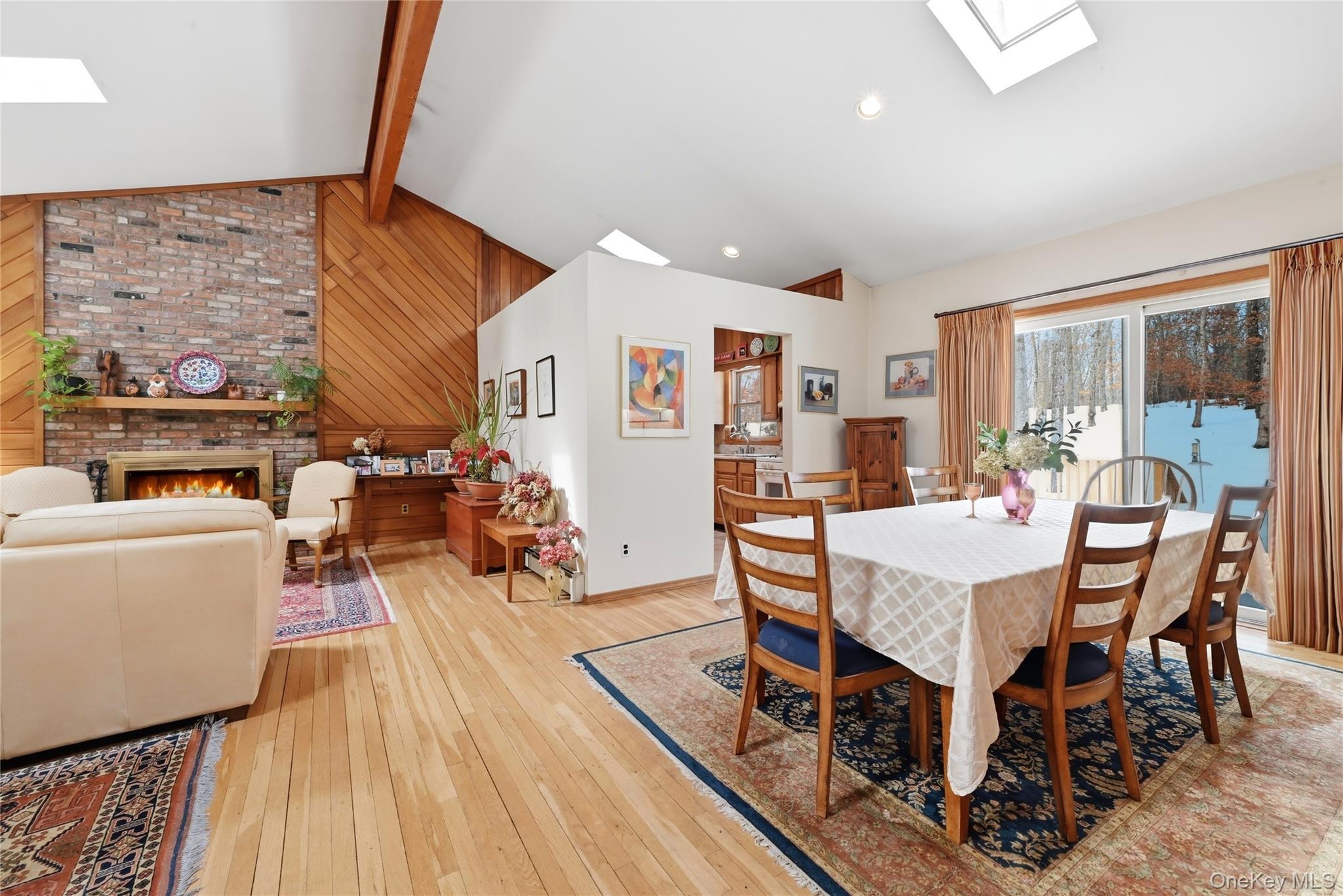 318 B Mill Road Manorville, NY 11949 - Photo 4 of 21