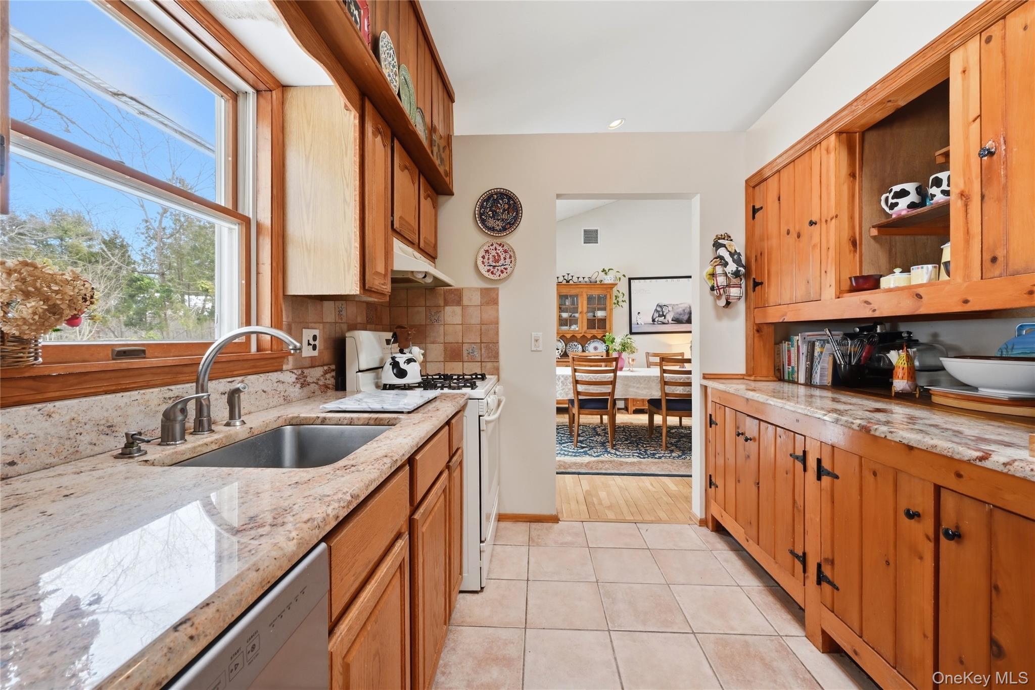 318 B Mill Road Manorville, NY 11949 - Photo 10 of 21