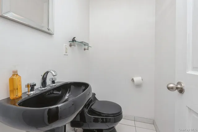 $1,375,000 | 511 Redwood Drive, Cedarhurst, NY 11516