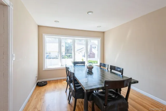 $1,375,000 | 511 Redwood Drive, Cedarhurst, NY 11516