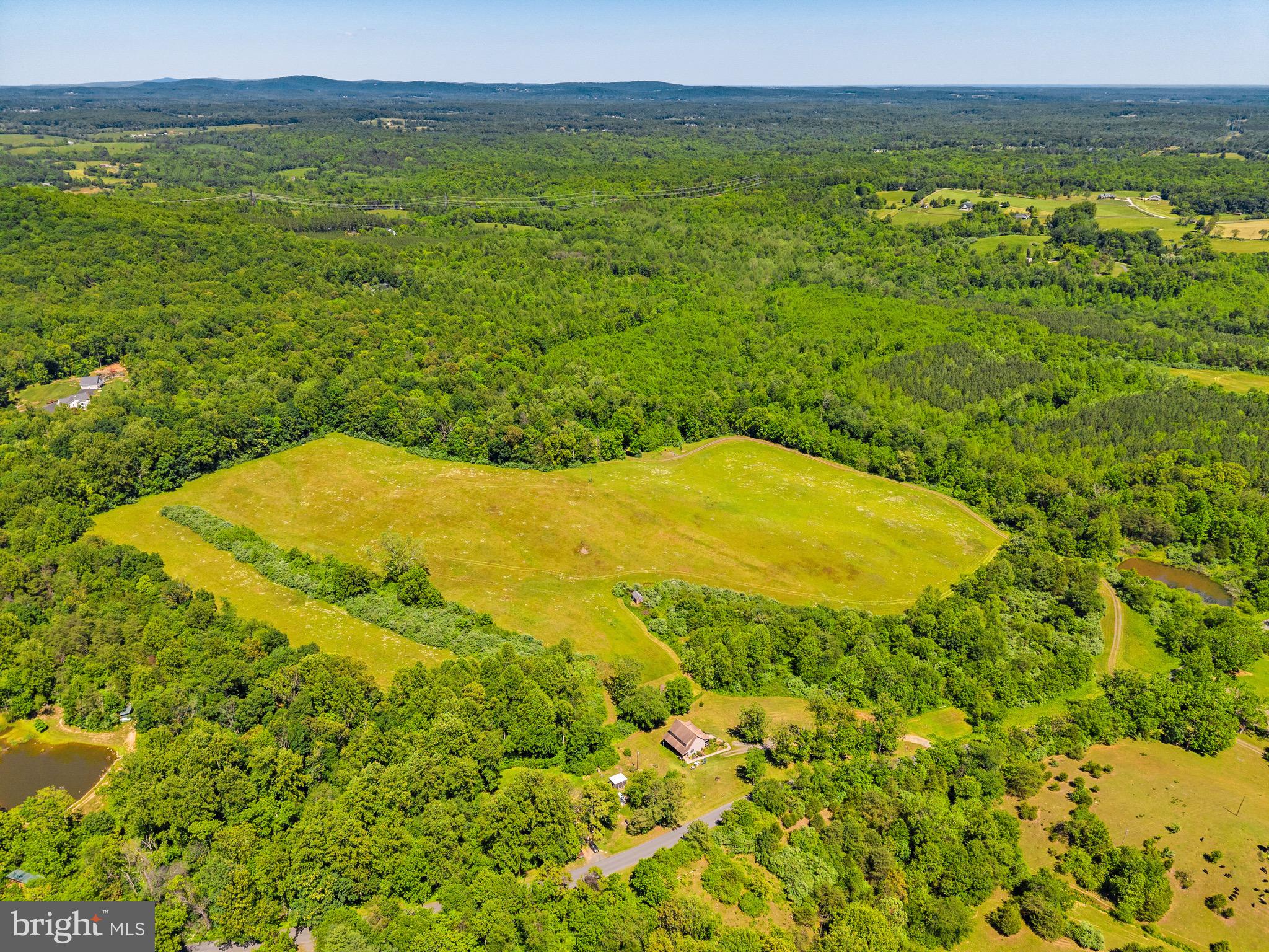 342 South Poes Road Amissville, VA 20106 - Photo 32 of 39