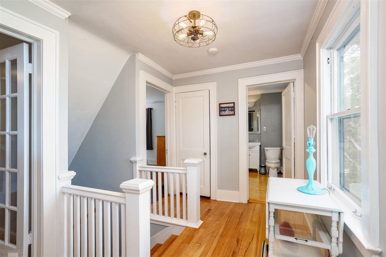 1817 Hawthorne Road Grosse Pointe Woods, MI 48236 - Photo 18 of 42