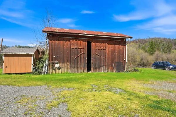 $324,900 | 11 Deadwood Road, Lewiston, CA 96052