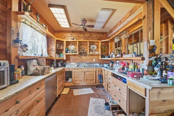 $324,900 | 11 Deadwood Road, Lewiston, CA 96052