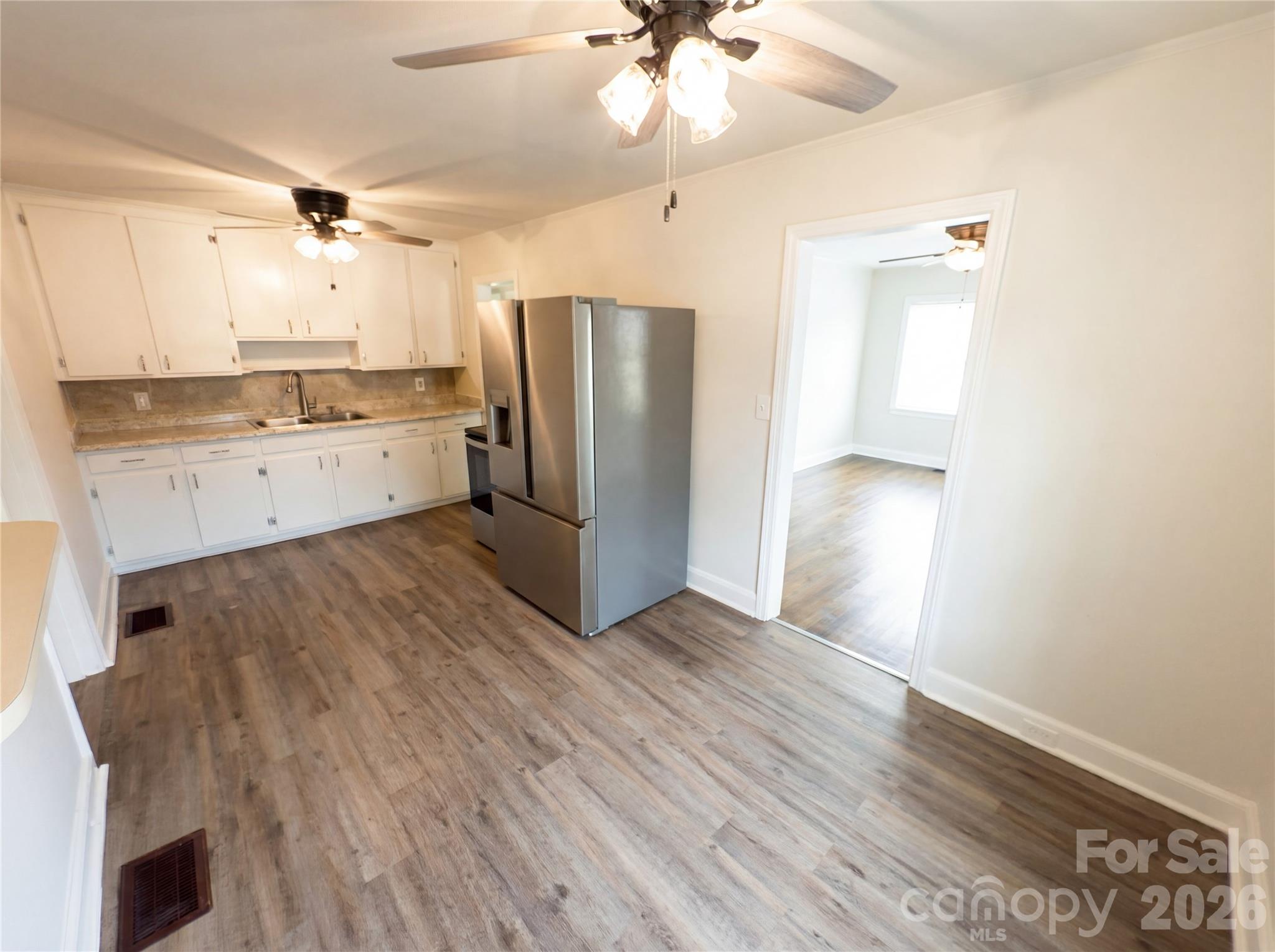 633 Briarcliff Road Rock Hill, SC 29730 - Photo 13 of 14 a kitchen with a refrigerator and a sink