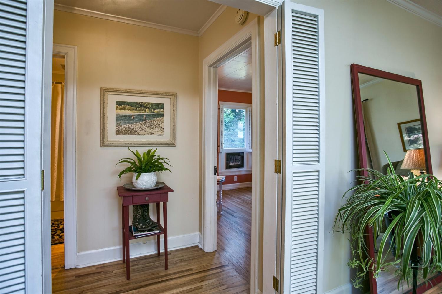1174 Oak Grove Road Medford, OR 97501 - Photo 14 of 26 Additional Photo