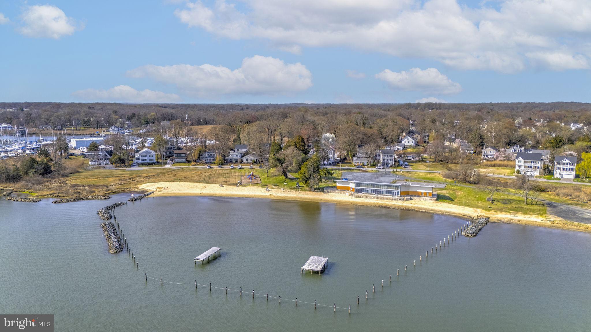 3715 5th Avenue Edgewater, MD 21037 - Photo 27 of 34 a view of a swimming pool with an ocean view
