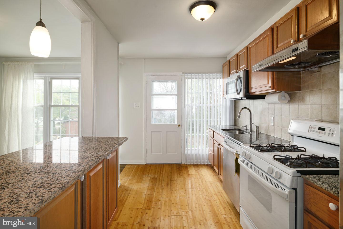 238 Bailey Road Bryn Mawr, PA 19010 - Photo 4 of 19 Kitchen