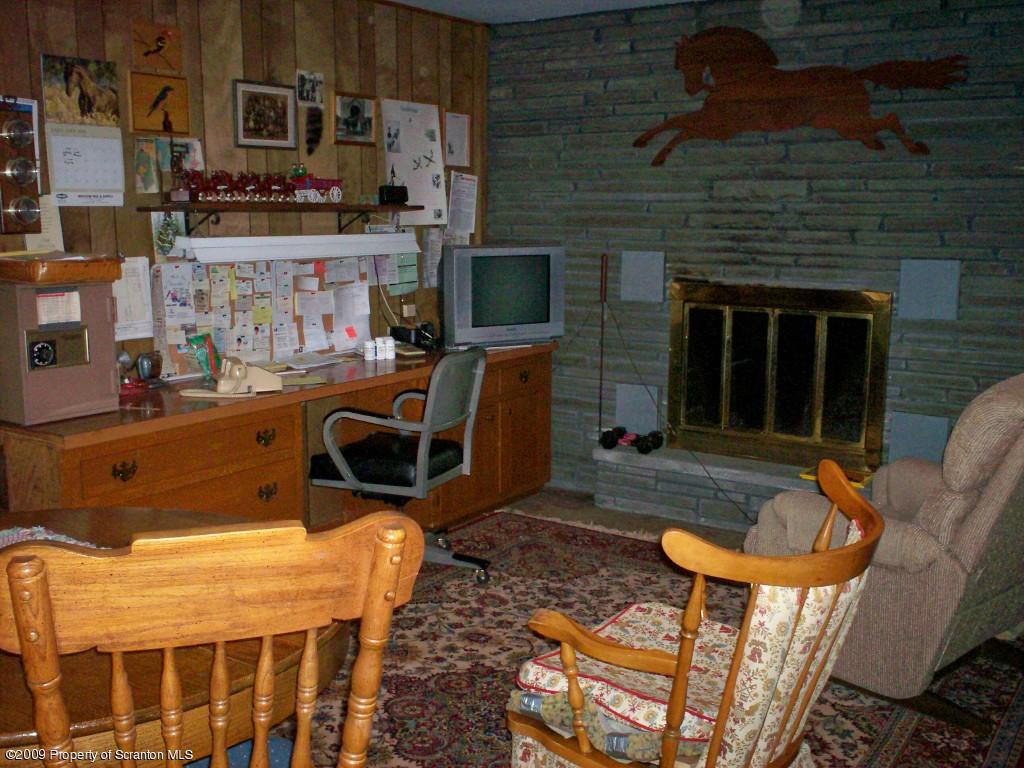 463 Laurel Road Moscow, PA 18444 - Photo 11 of 13 Gallery Image 11