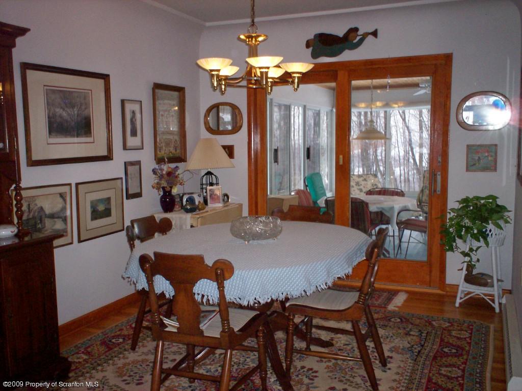 463 Laurel Road Moscow, PA 18444 - Photo 5 of 13 Gallery Image 5