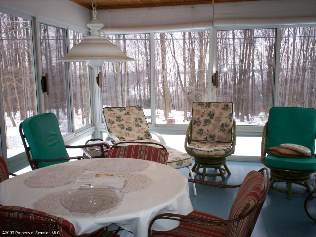 463 Laurel Road Moscow, PA 18444 - Photo 7 of 13 Gallery Image 7