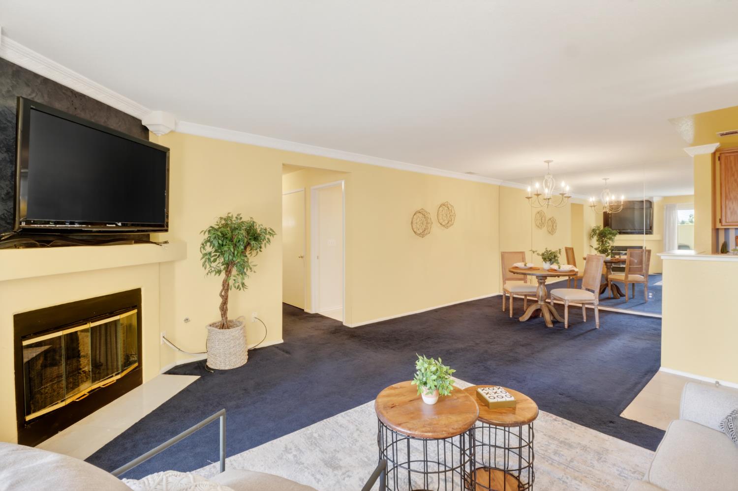 8020 Walerga Road, Unit 1009 Antelope, CA 95843 - Photo 39 of 39 Open floor plan