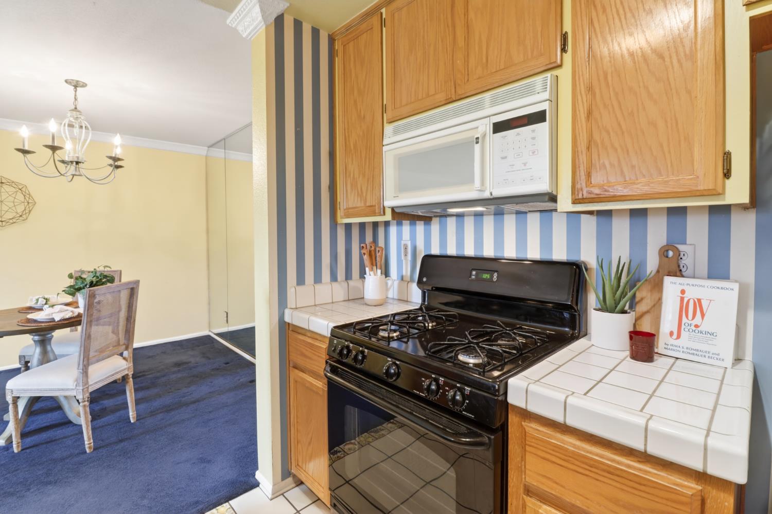 8020 Walerga Road, Unit 1009 Antelope, CA 95843 - Photo 16 of 39