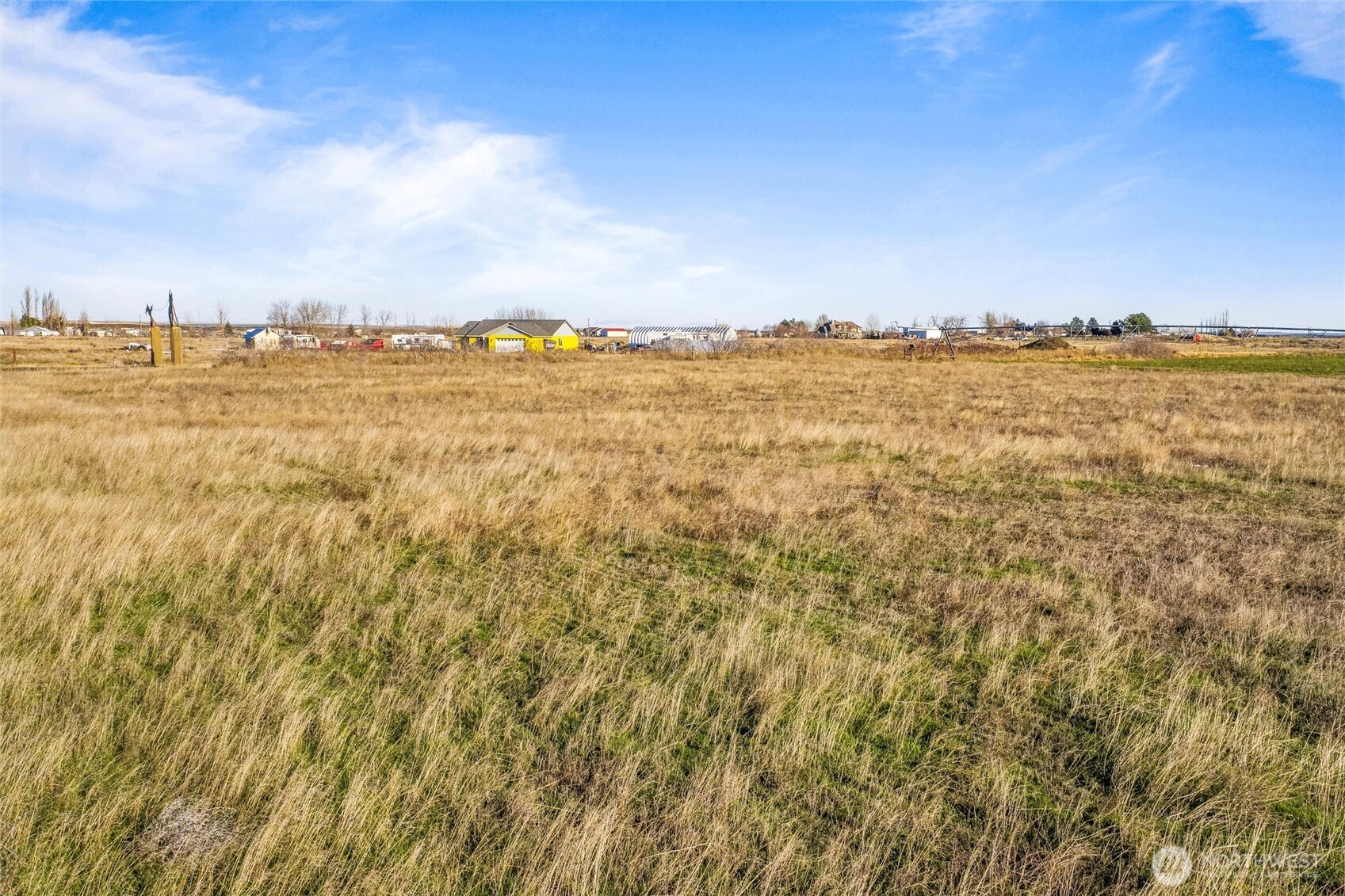 15709 Stratford Road Northeast Moses Lake, WA 98837 - Photo 18 of 19 a view of an ocean