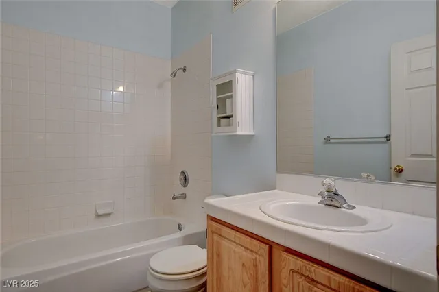 $295,000 | 4940 Black Bear Road, Unit 202, Las Vegas, NV 89149