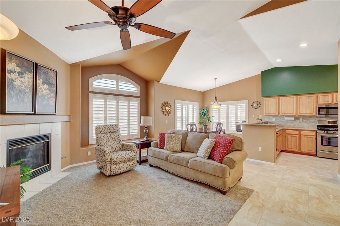 4940 Black Bear Road, Unit 202 Las Vegas, NV 89149 - Photo 7 of 37