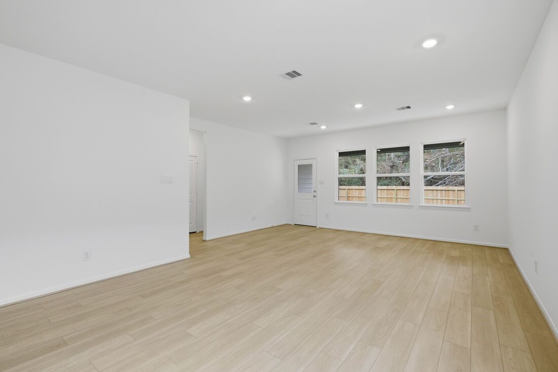 219 Rustic Alder Drive Crosby, TX 77532 - Photo 6 of 40 219 Rustic Alder Drive ~ Ready Now