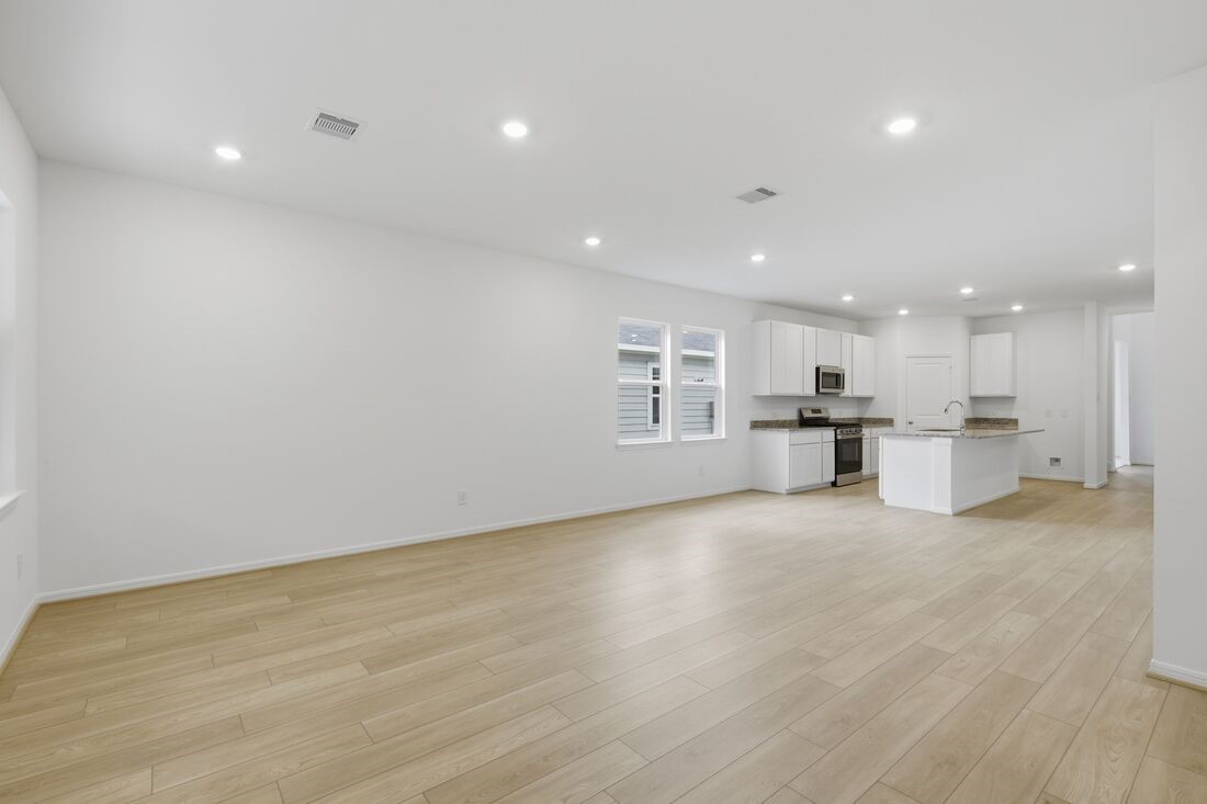 219 Rustic Alder Drive Crosby, TX 77532 - Photo 7 of 40 219 Rustic Alder Drive ~ Ready Now