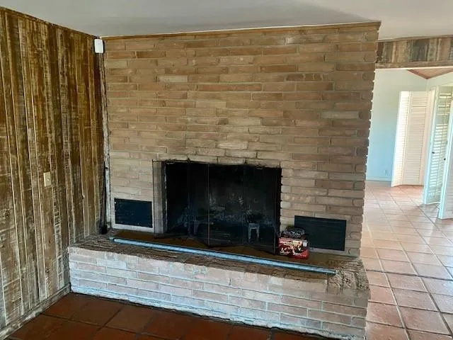 a view of a house with outdoor space