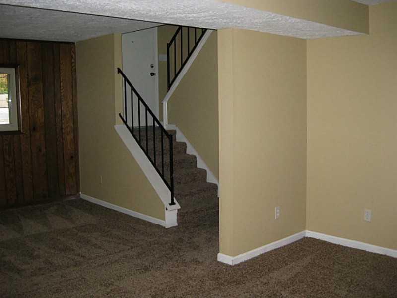 1203 Stonegate Road Greenwood, IN 46142 - Photo 13 of 23 Gallery Image 13