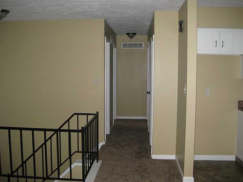 1203 Stonegate Road Greenwood, IN 46142 - Photo 17 of 23 Gallery Image 17