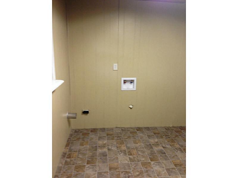 1203 Stonegate Road Greenwood, IN 46142 - Photo 20 of 23 Gallery Image 20