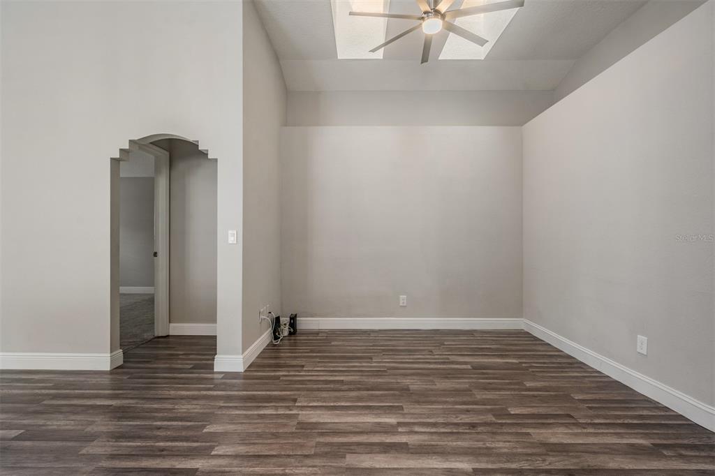 2315 Lyncrest Court Valrico, FL 33596 - Photo 18 of 42