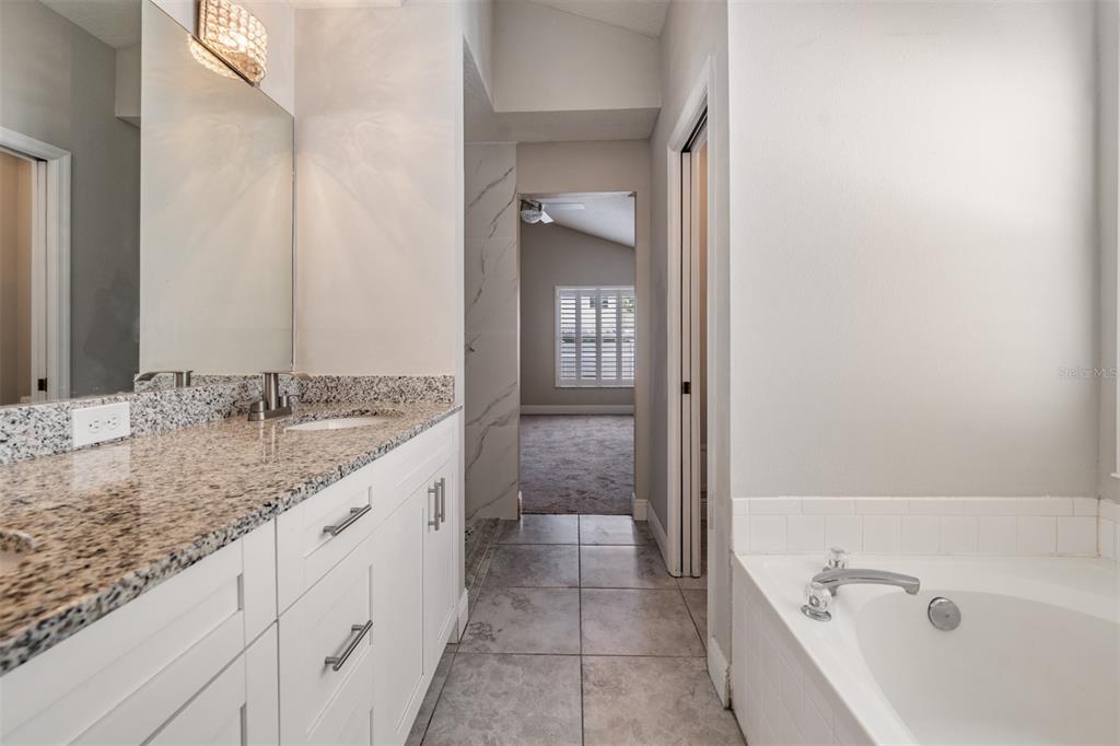 2315 Lyncrest Court Valrico, FL 33596 - Photo 23 of 42