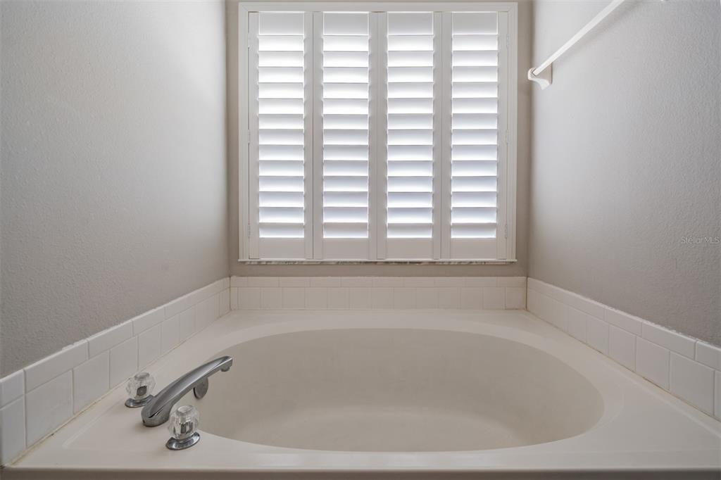 2315 Lyncrest Court Valrico, FL 33596 - Photo 24 of 42