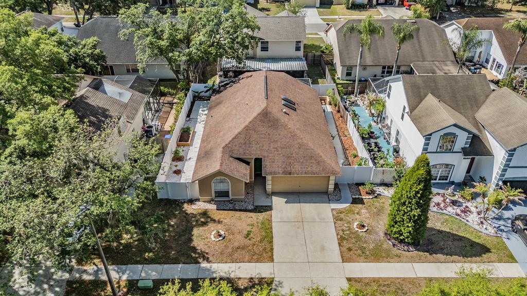 2315 Lyncrest Court Valrico, FL 33596 - Photo 3 of 42