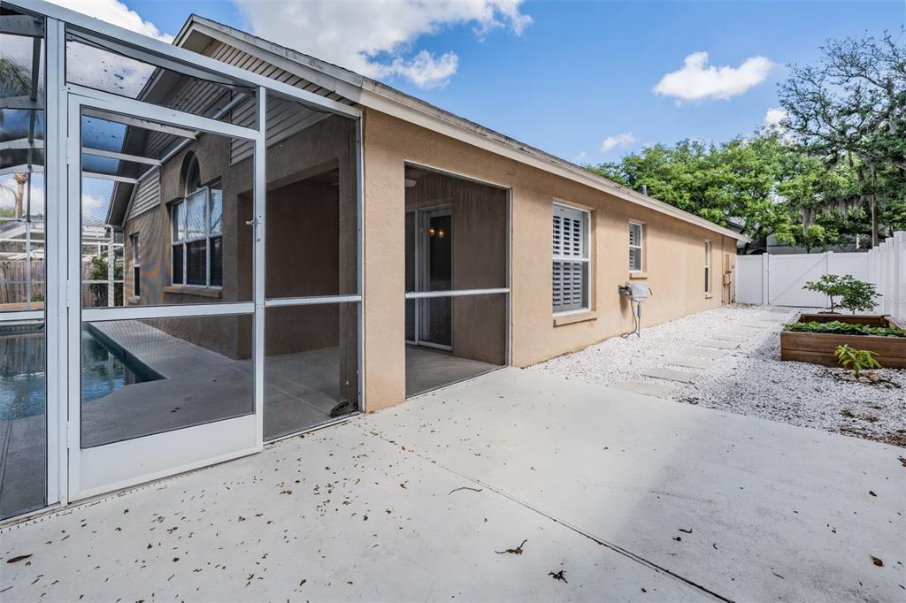 2315 Lyncrest Court Valrico, FL 33596 - Photo 33 of 42