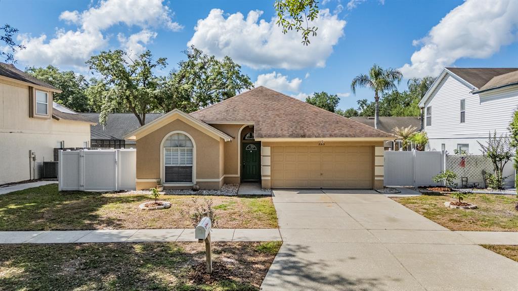 2315 Lyncrest Court Valrico, FL 33596 - Photo 40 of 42