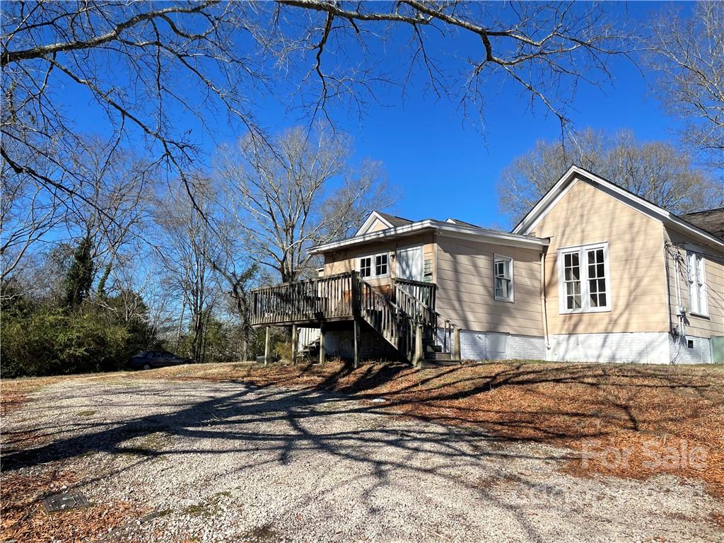 160 Pinckney Street Chester, SC 29706 - Photo 3 of 11 Gallery Image 3