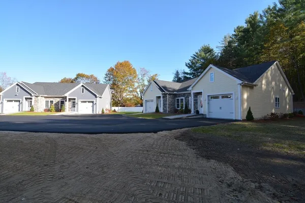 $509,000 | 1 Depot Street, Unit 4, Townsend, MA 01469
