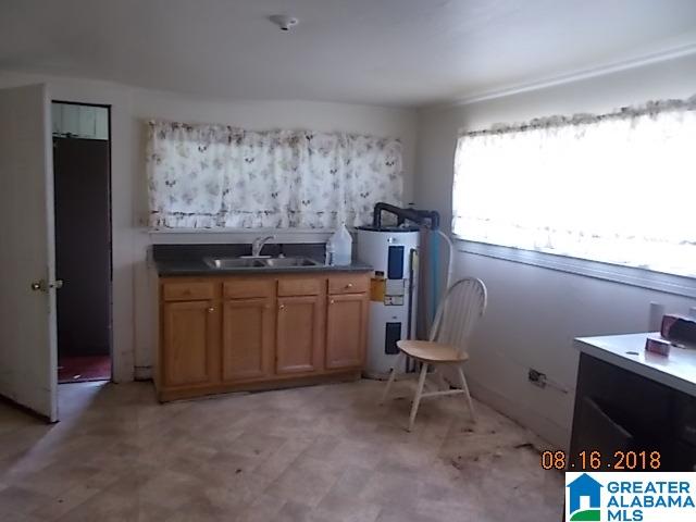 105 Allen Street Adamsville, AL 35005 - Photo 4 of 8