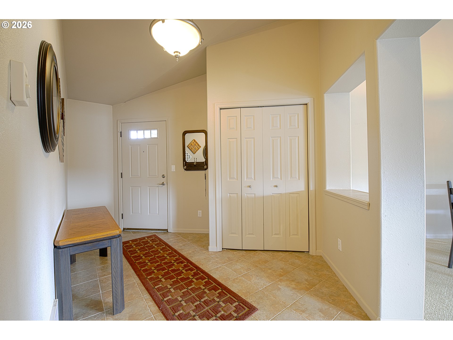 179 Laurel Street, Unit 9 Florence, OR 97439 - Photo 8 of 37 a view of bathroom