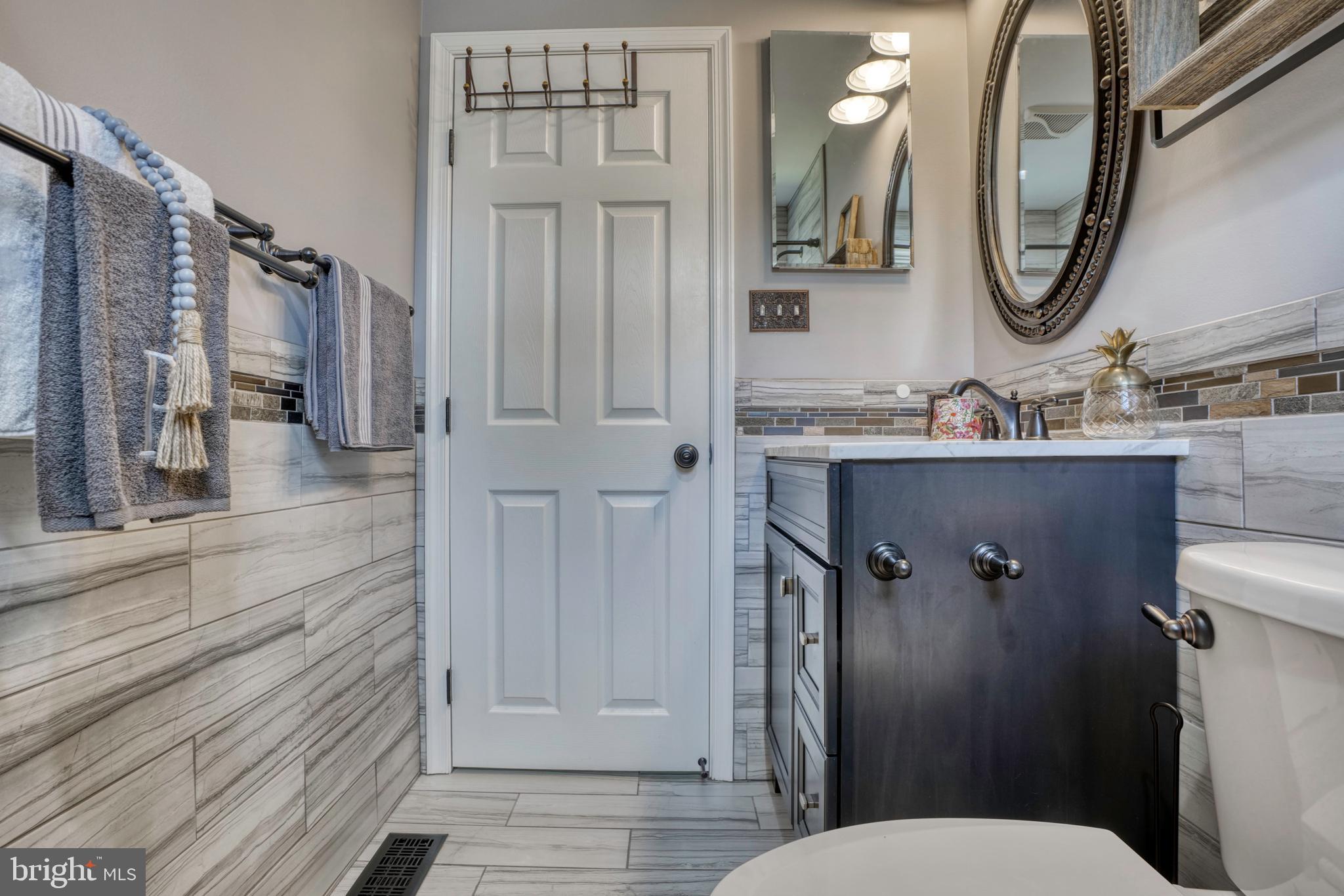 30 Tenbury Road Lutherville-Timonium, MD 21093 - Photo 41 of 51 Upstairs bath