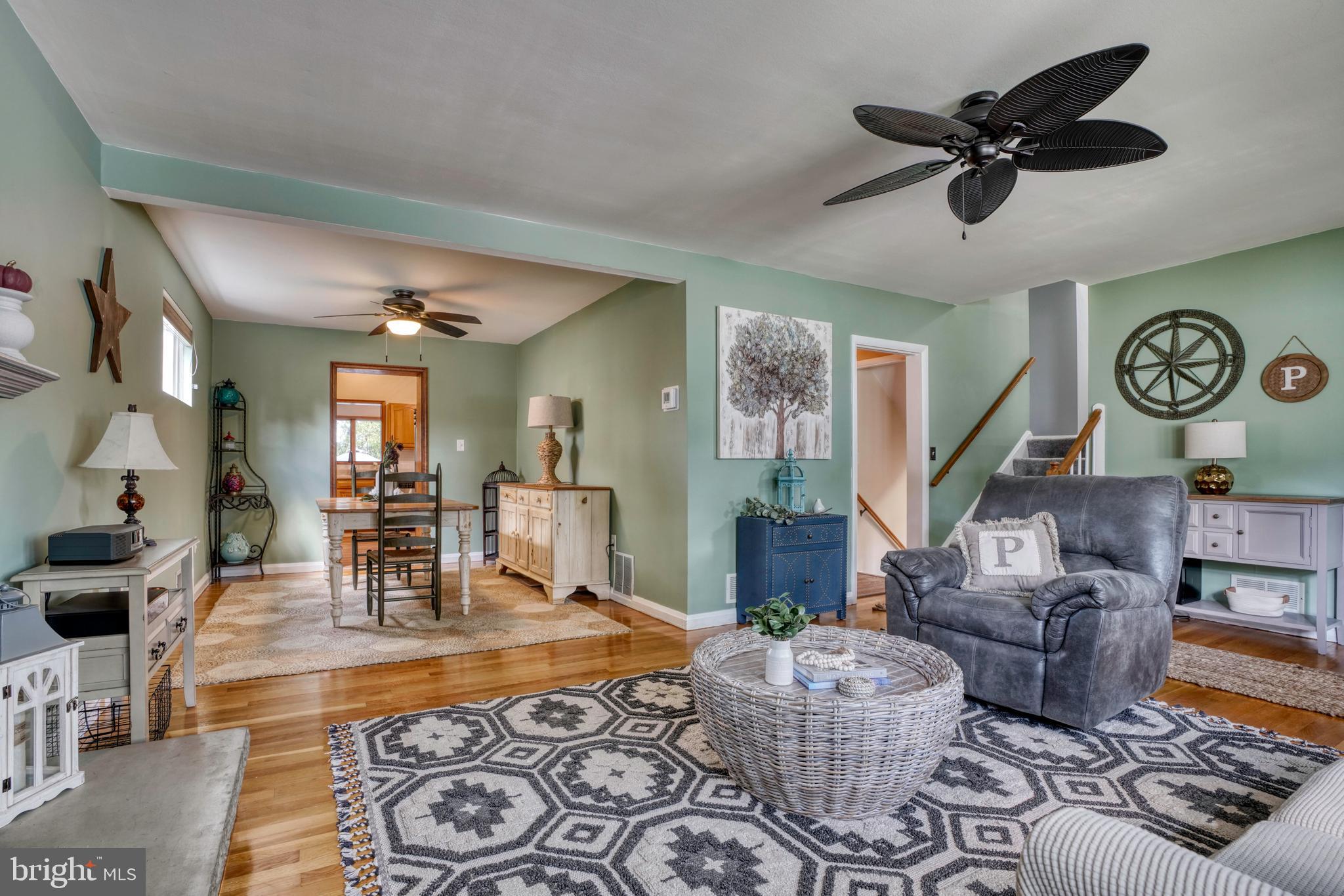Living room leads to dining room