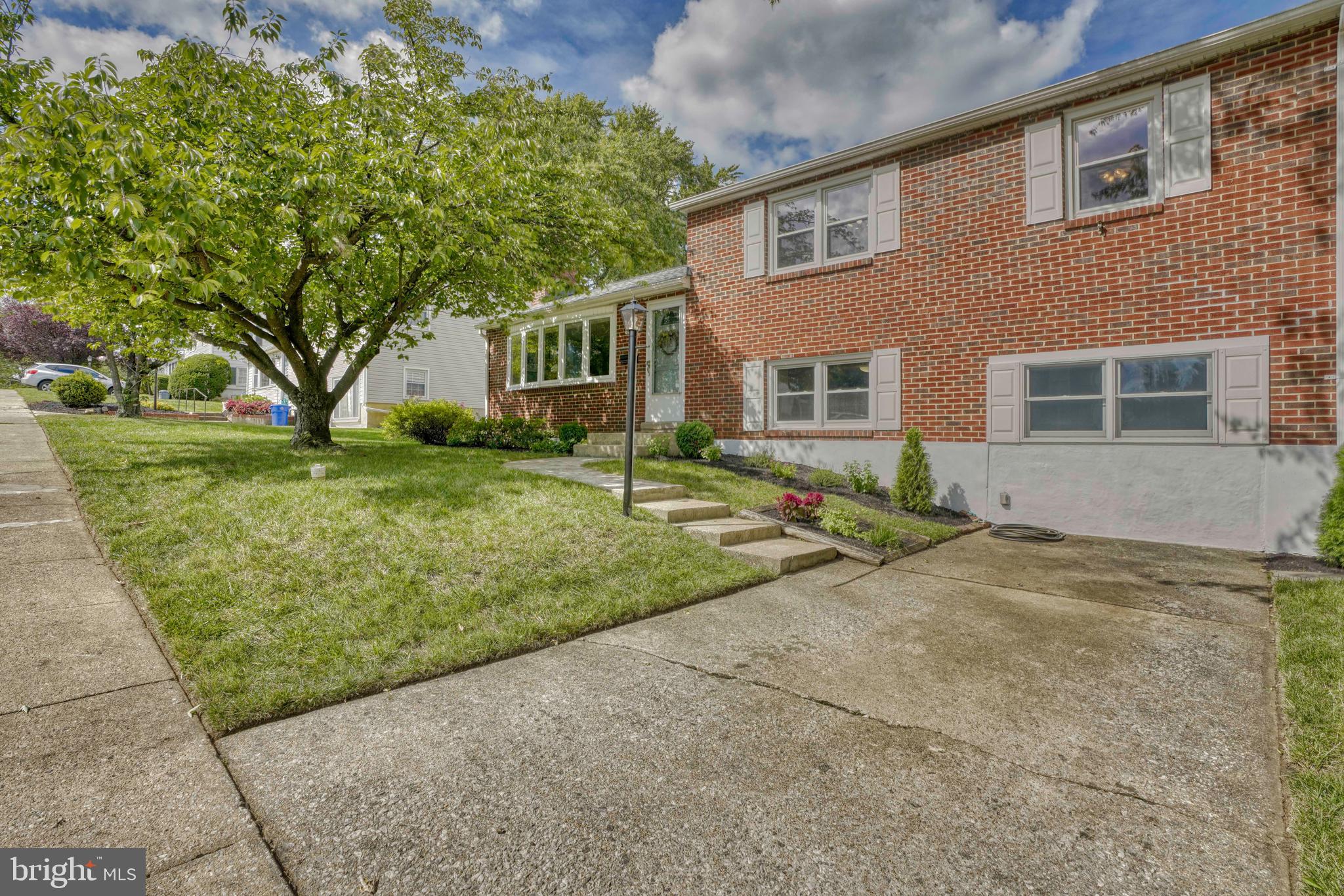 30 Tenbury Road Lutherville-Timonium, MD 21093 - Photo 51 of 51 Driveway parking