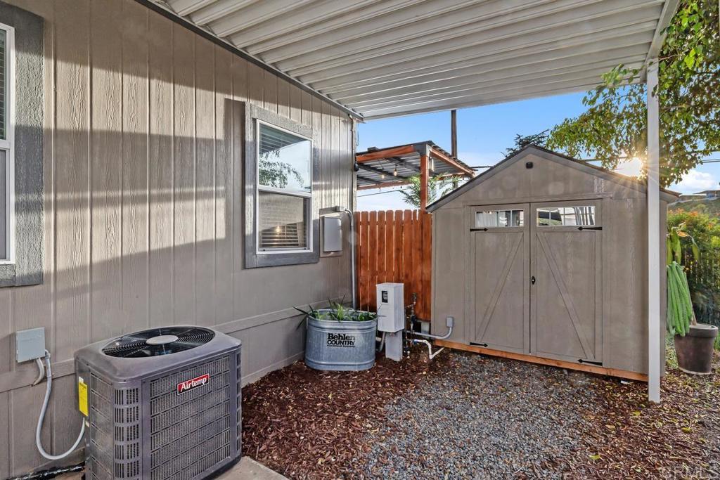 9395 Harritt Road, Unit 3 Lakeside, CA 92040 - Photo 5 of 31