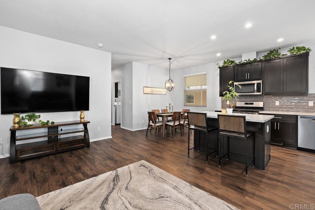 9395 Harritt Road, Unit 3 Lakeside, CA 92040 - Photo 8 of 31