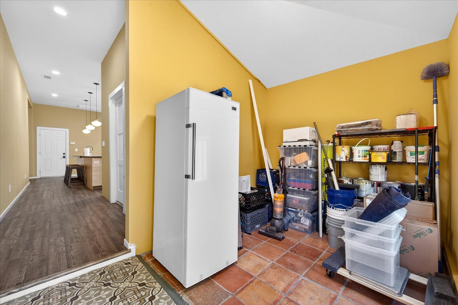 43 Main Street Isleton, CA 95641 - Photo 14 of 25 a view of a livingroom with furniture and front door