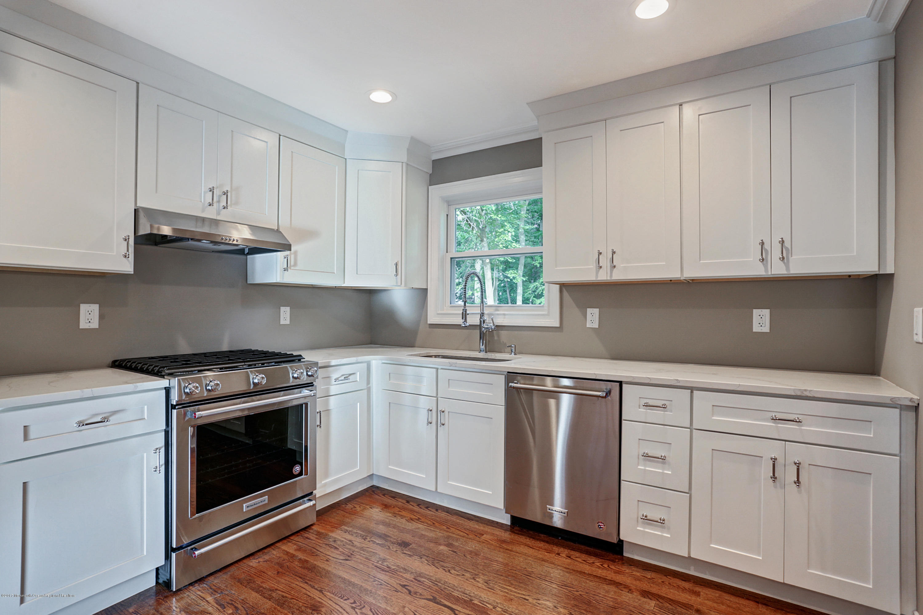4 High Point Road Lincroft, NJ 07738 - Photo 16 of 33 Kitchen